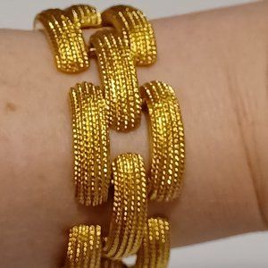 Rare Vintage Monet Tank Tread Chunky Gold Plated Bracelet